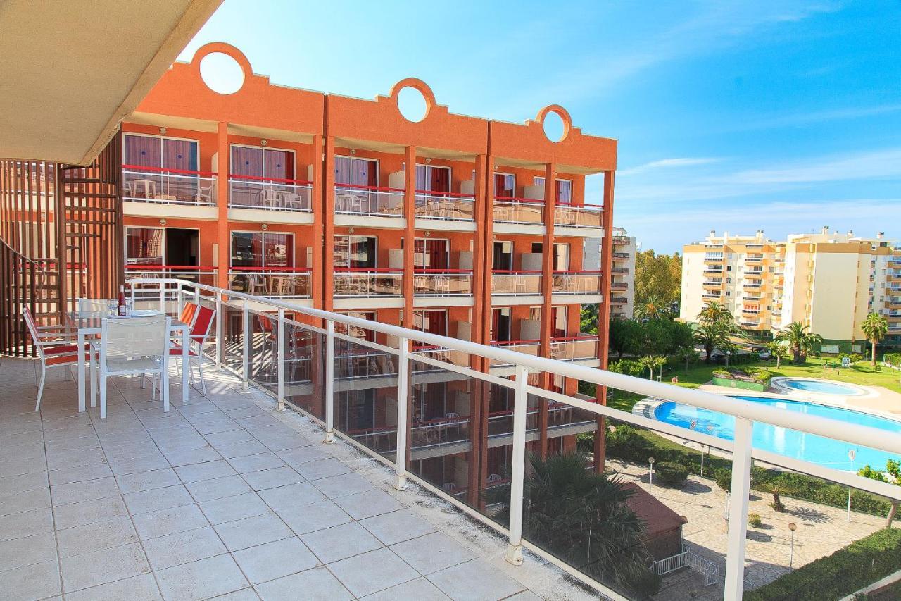 Uhc Ventura Park Apartments Салоу Екстериор снимка